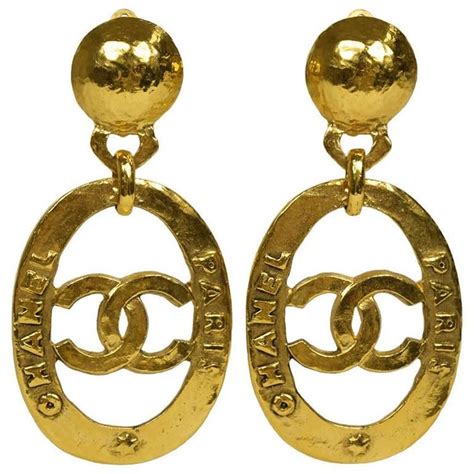 vintage chanel gold hoop earrings